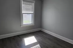 167 Cross St, Lowell, MA 01854 - Photo 11