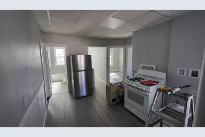 167 Cross Street #2, Lowell, MA 01854 - Photo 3