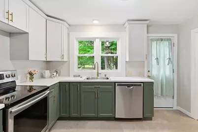 26 Wood Rd Ext, Westfield, MA 01085 - Photo 9