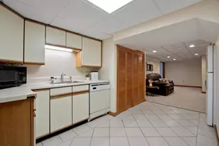 1 Bryant Ave, Shrewsbury, MA 01545 - Photo 27