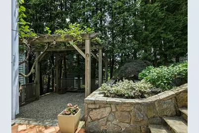 10 Radcliffe, Belmont, MA 02478 - Photo 9
