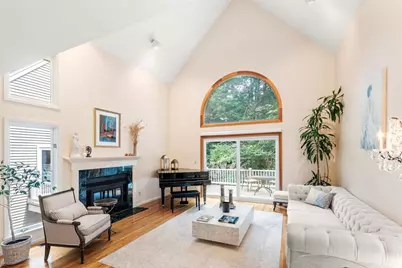 375 Atherton Street, Milton, MA 02186 - Photo 5