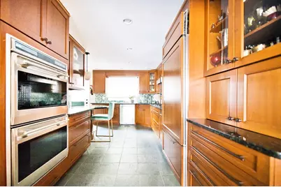 16 Warren Ave, Newton, MA 02465 - Photo 11