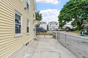 52 Auburn St, Lowell, MA 01852 - Photo 37