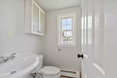 52 Auburn St, Lowell, MA 01852 - Photo 29
