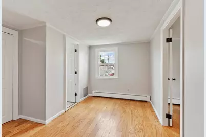 52 Auburn St, Lowell, MA 01852 - Photo 27