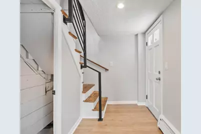 52 Auburn St, Lowell, MA 01852 - Photo 19