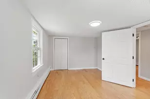 52 Auburn St, Lowell, MA 01852 - Photo 23