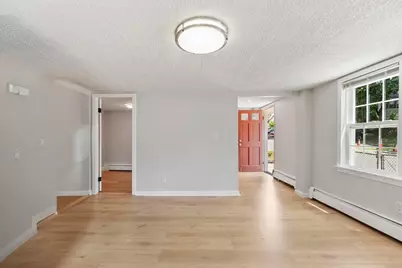 52 Auburn St, Lowell, MA 01852 - Photo 7