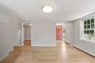52 Auburn St, Lowell, MA 01852 - Photo 7