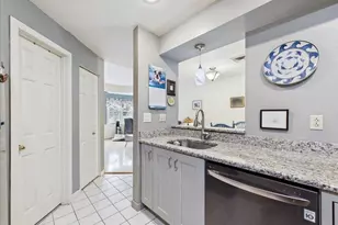 26 School St, Hull, MA 02045 - Photo 9