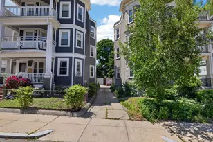 19 Rill St, Boston, MA 02125 - Photo 33