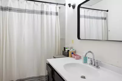 89-91 Hitchcock Street, Holyoke, MA 01040 - Photo 21
