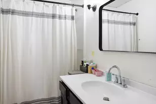 89-91 Hitchcock St, Holyoke, MA 01040 - Photo 21