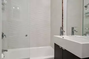 207 Commonwealth Ave, Boston, MA 02116 - Photo 31