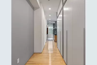 618 East 2nd St #2, Boston, MA 02127 - Photo 19
