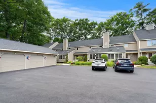 31 Tulip Cir, Haverhill, MA 01830 - Photo 3