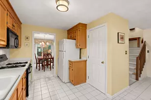 31 Tulip Cir, Haverhill, MA 01830 - Photo 7
