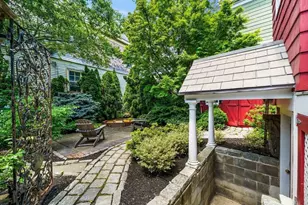 246 Burrill St, Swampscott, MA 01907 - Photo 29