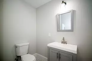 205 Marion St, Boston, MA 02128 - Photo 15