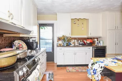 103 Dalton Street, Lowell, MA 01850 - Photo 3