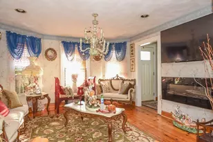 103 Dalton St, Lowell, MA 01850 - Photo 11
