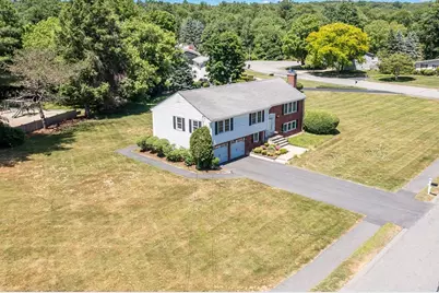 9 Riverbend Dr, Natick, MA 01760 - Photo 5