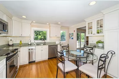 9 Riverbend Dr, Natick, MA 01760 - Photo 15