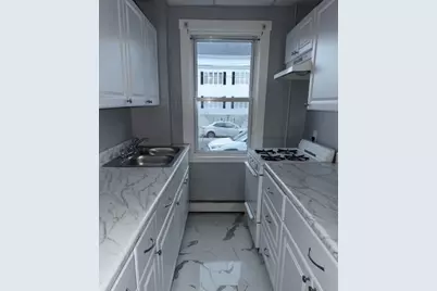 121-129 Fulton St. #1N, Fall River, MA 02720 - Photo 1