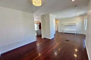 253 Belgrade Ave, Boston, MA 02131 - Photo 5