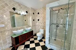 253 Belgrade Ave, Boston, MA 02131 - Photo 7