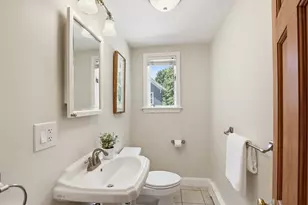 117 Highland Ave, Winchester, MA 01890 - Photo 13