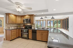 117 Highland Ave, Winchester, MA 01890 - Photo 7