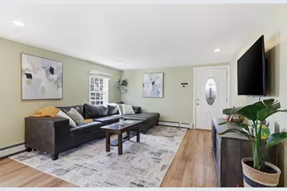 20 Milton Street, Saugus, MA 01906 - Photo 5
