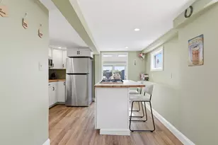 20 Milton St, Saugus, MA 01906 - Photo 11