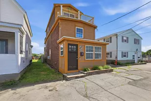 20 Milton St, Saugus, MA 01906 - Photo 1
