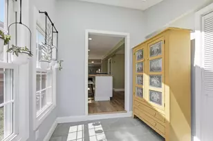 20 Milton St, Saugus, MA 01906 - Photo 15