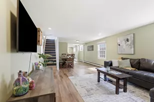 20 Milton St, Saugus, MA 01906 - Photo 3