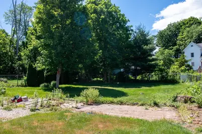 249 Groveland St, Haverhill, MA 01830 - Photo 33