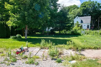 249 Groveland St, Haverhill, MA 01830 - Photo 35