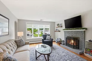 8 Lewis Park Dr S, Walpole, MA 02032 - Photo 15