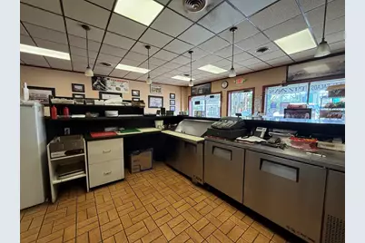 2420 Massachusetts Avenue, Cambridge, MA 02140 - Photo 11