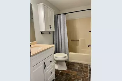 1600 Skyline Dr #6, Lowell, MA 01854 - Photo 13