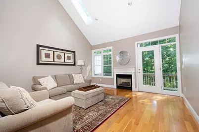 70 Lincoln Ln #70, Grafton, MA 01536 - Photo 3