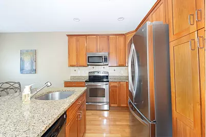 70 Lincoln Ln #70, Grafton, MA 01536 - Photo 7