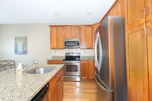 70 Lincoln Ln, Grafton, MA 01536 - Photo 7