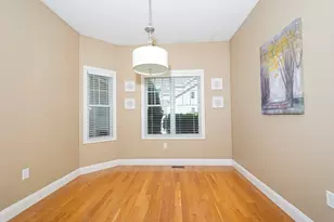 70 Lincoln Ln, Grafton, MA 01536 - Photo 11