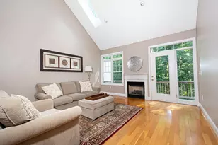 70 Lincoln Ln, Grafton, MA 01536 - Photo 3