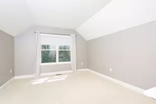 70 Lincoln Ln, Grafton, MA 01536 - Photo 27