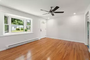 188 Moss Rd, Springfield, MA 01119 - Photo 5